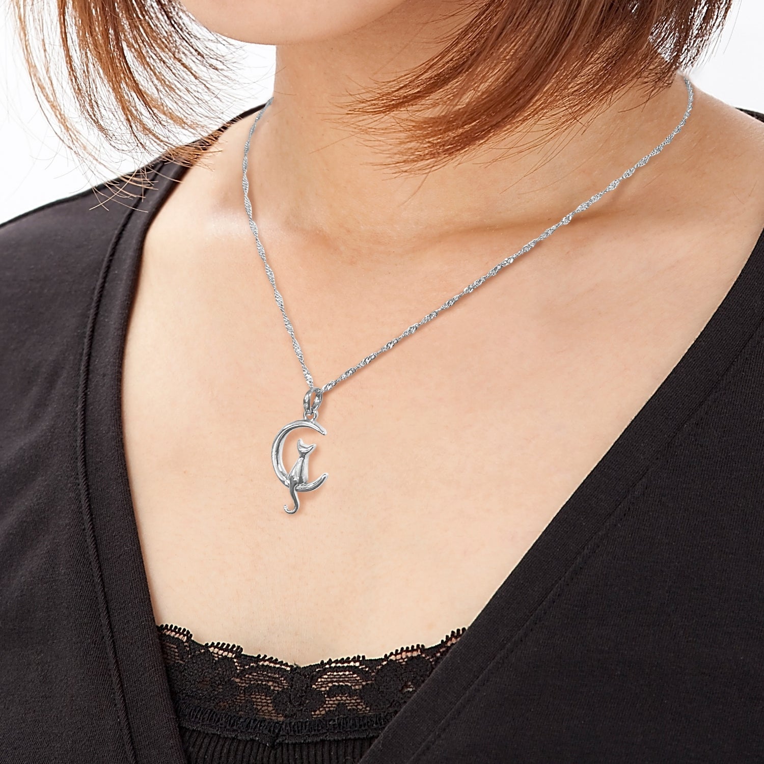 ≪月のネコ≫天然ダイヤモンド 磁気ネックレス シルバー - 公式通販サイト「アニメコレクション/Anime Collection」